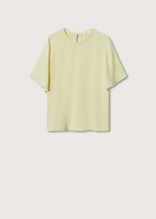 Short sleeved blouse