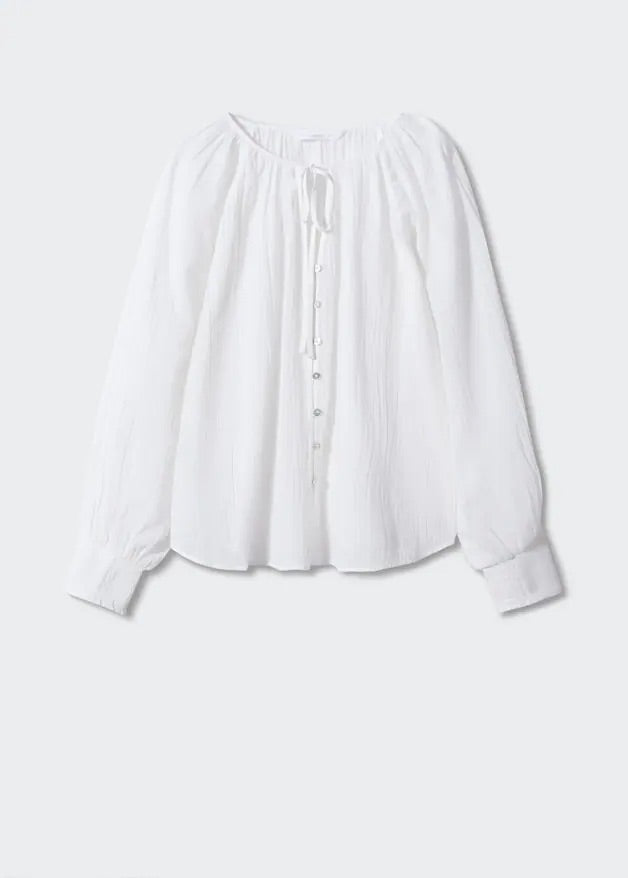 Buttoned textured blouse