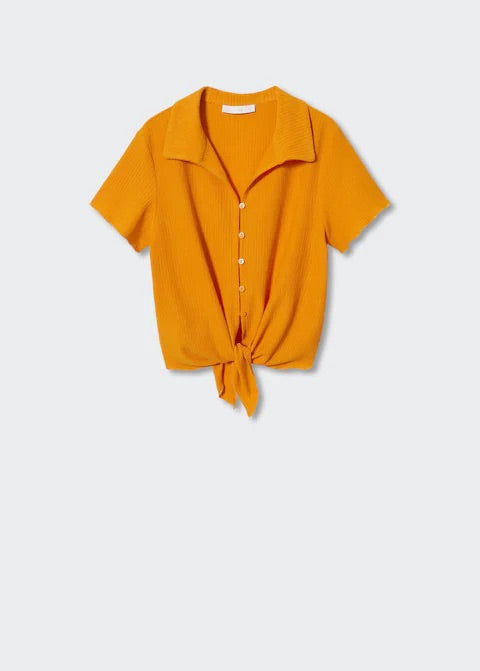 Cropped shirt with knot