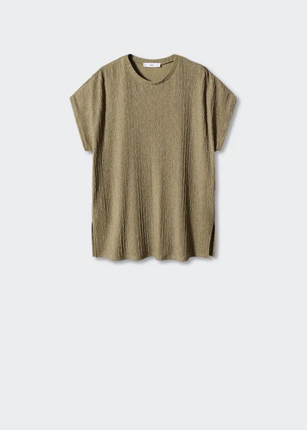 Off-shoulders textured T-shirt