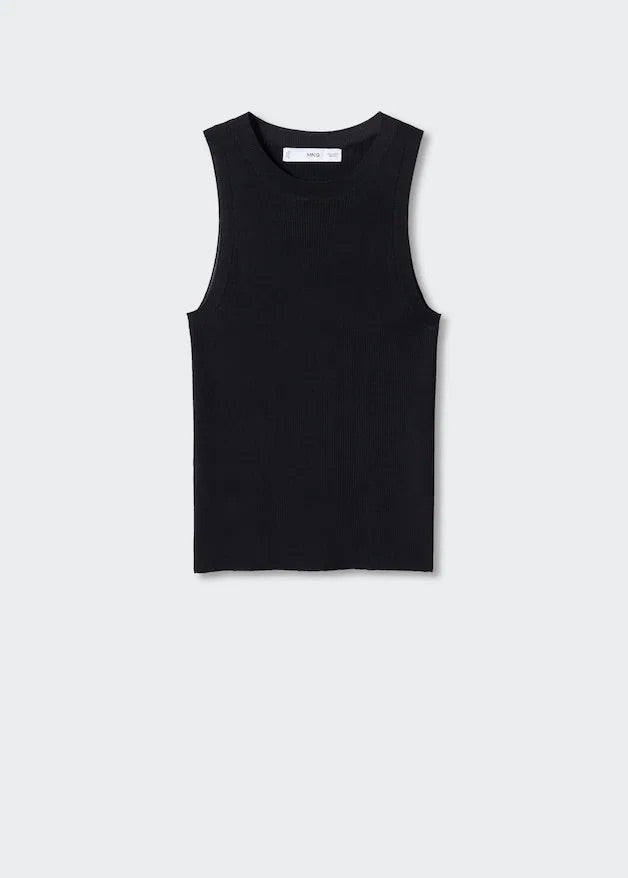 Knitted top with wide straps