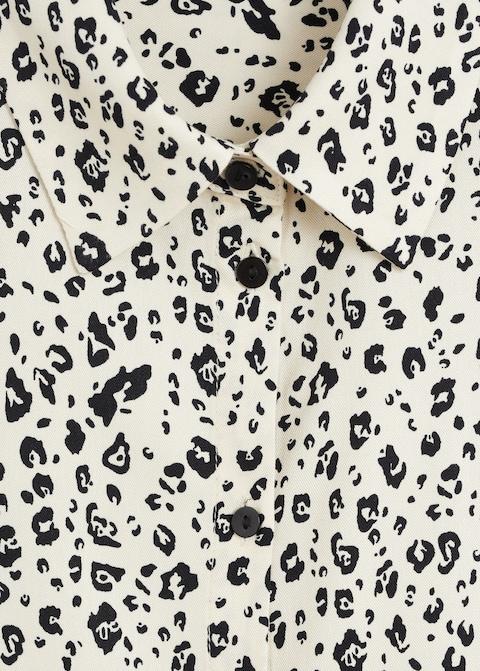 Printed flowy shirt