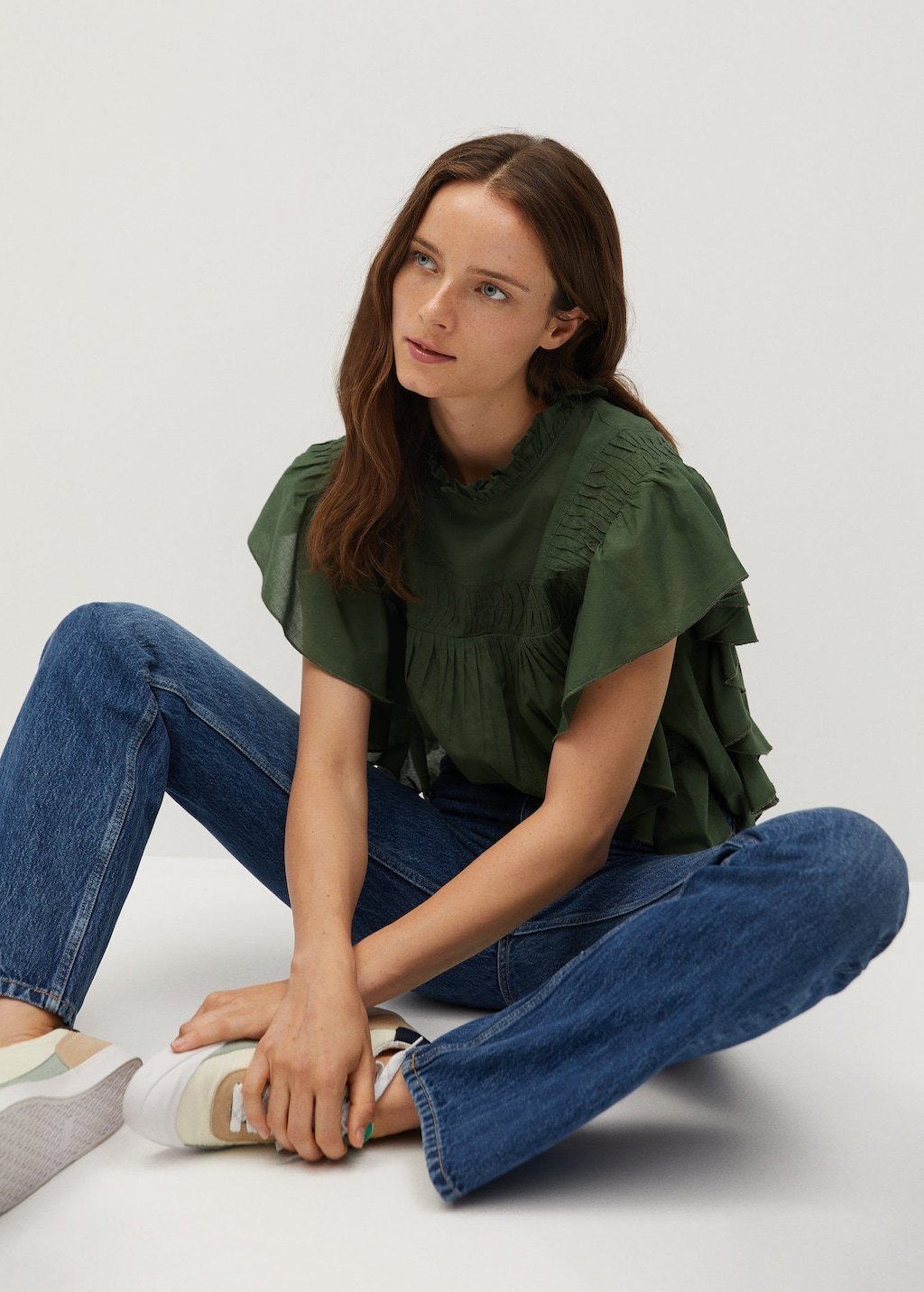Ruffled cotton top