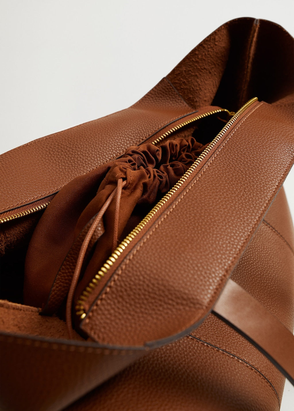 Seam shopper bag