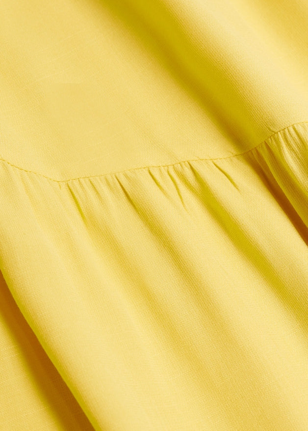 Flowy ruffled dress
