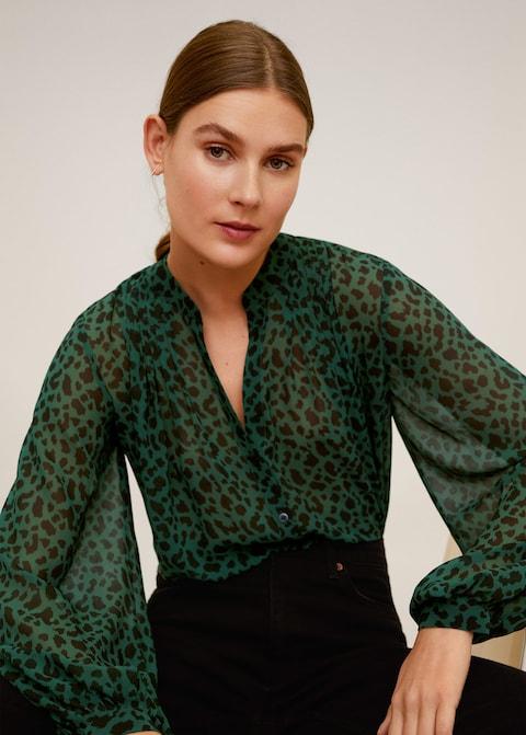 Flowy printed blouse