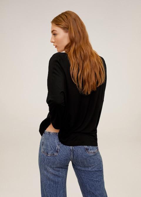 V-neck T-shirt