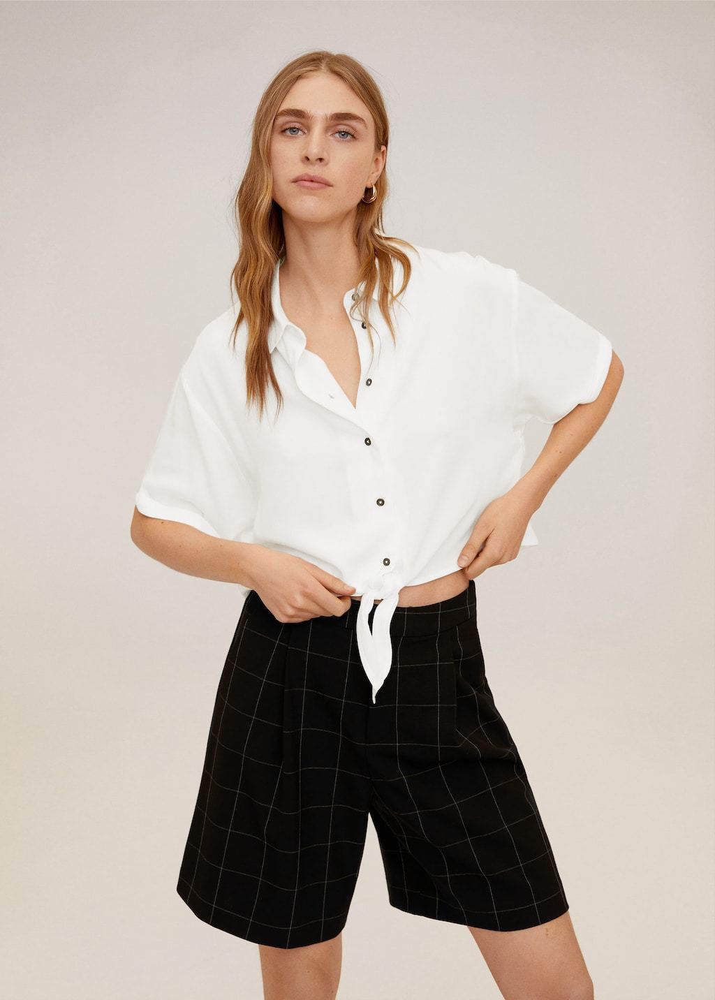 Knot shirt
