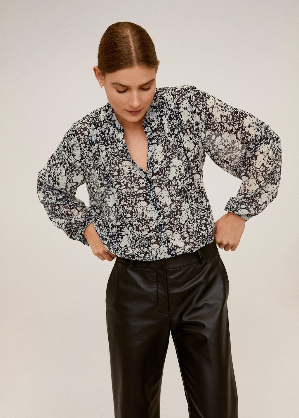 Flowy printed blouse