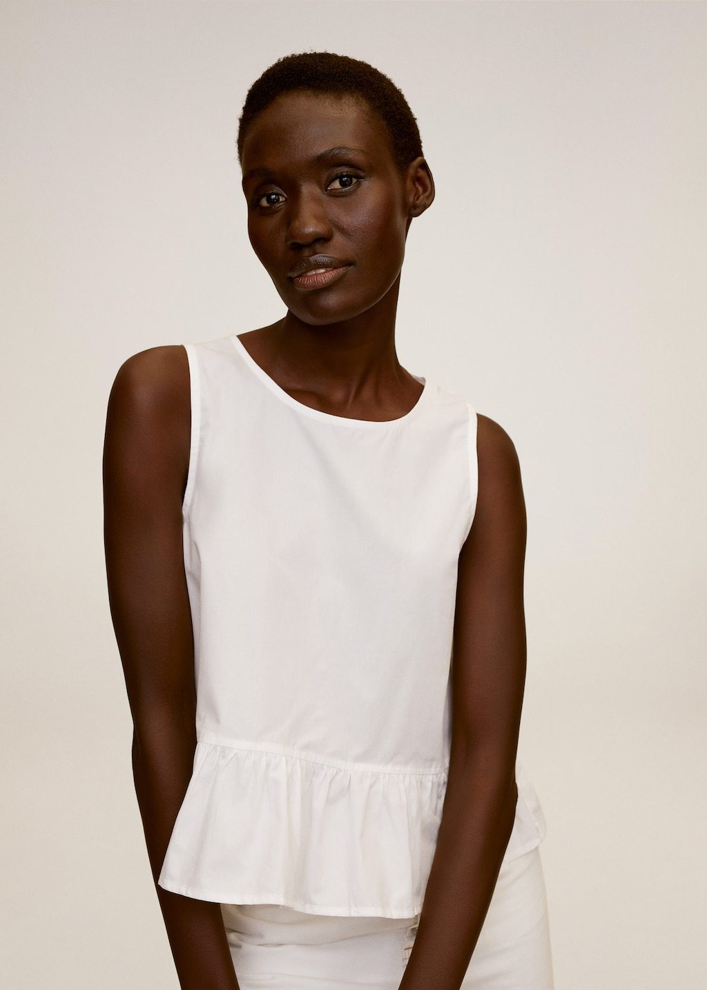 Fluted hem blouse