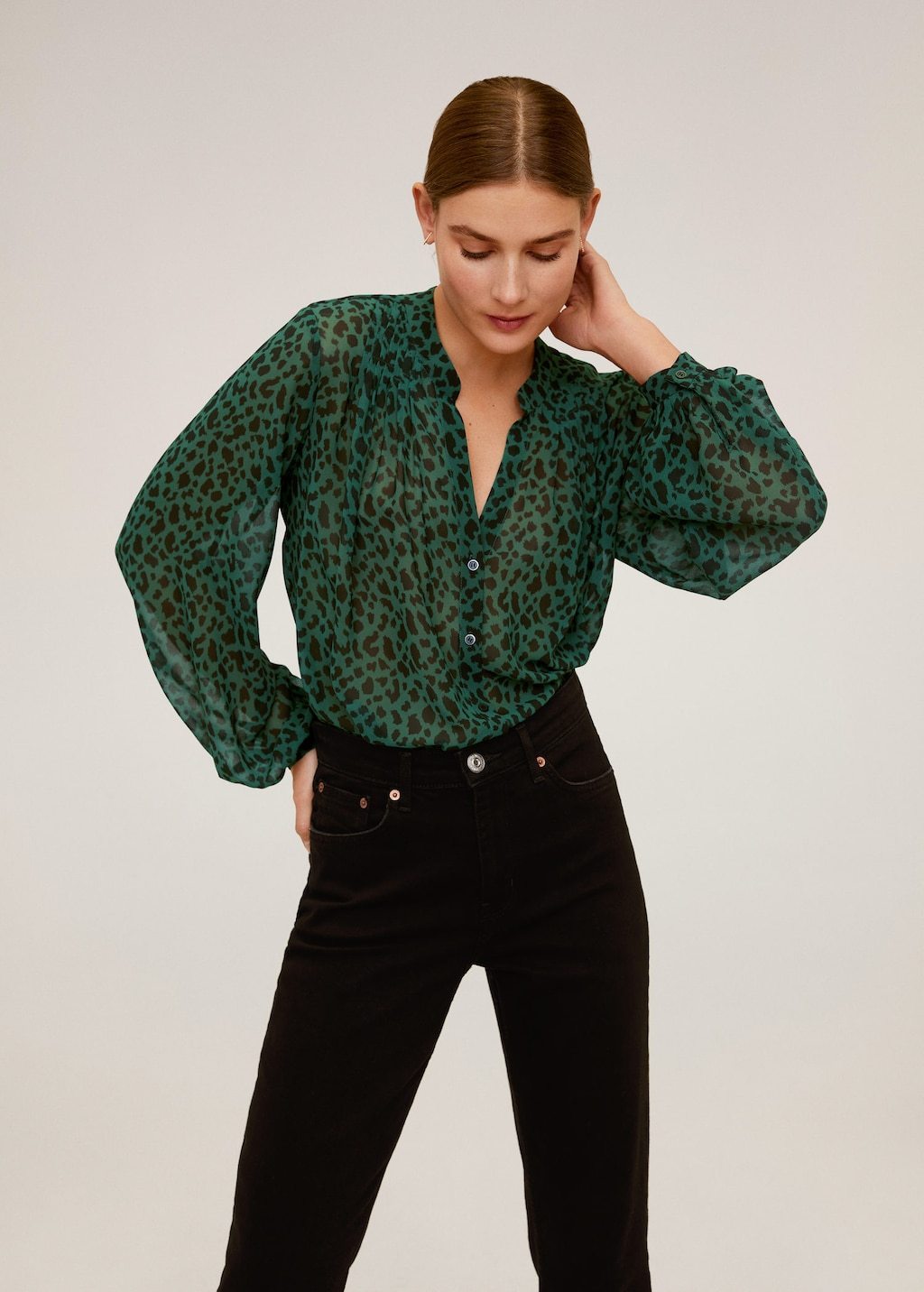 Flowy printed blouse