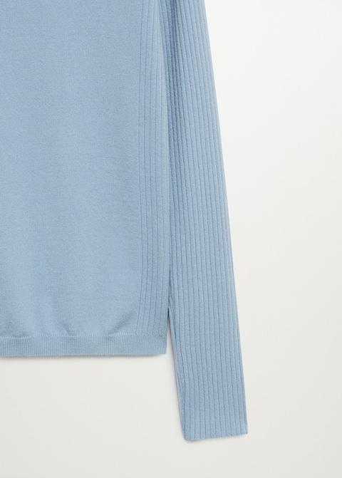 Turtle neck sweater