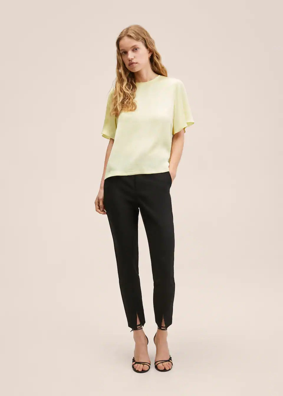 Short sleeved blouse