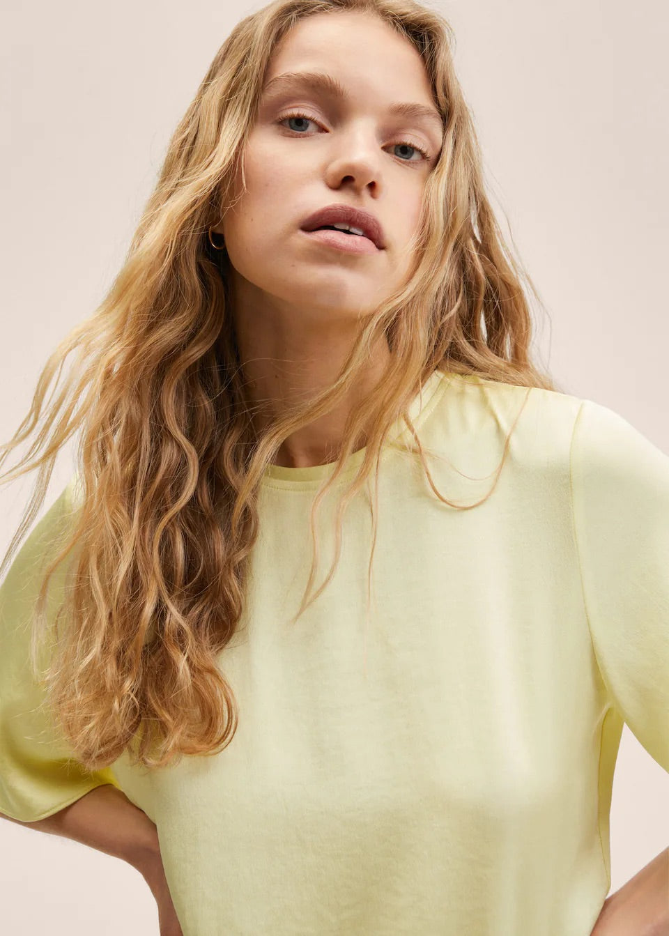 Short sleeved blouse