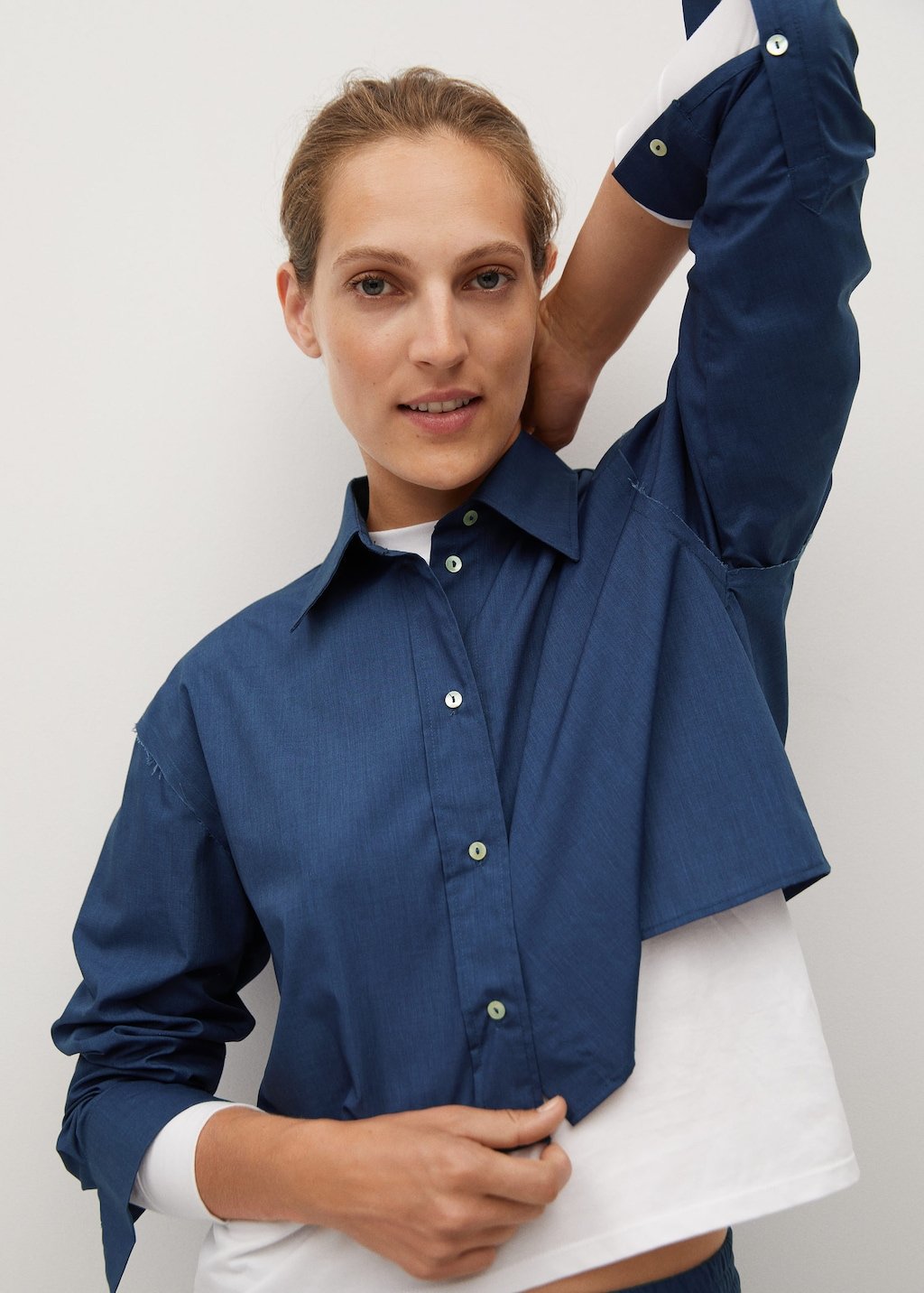 Cropped cotton shirt