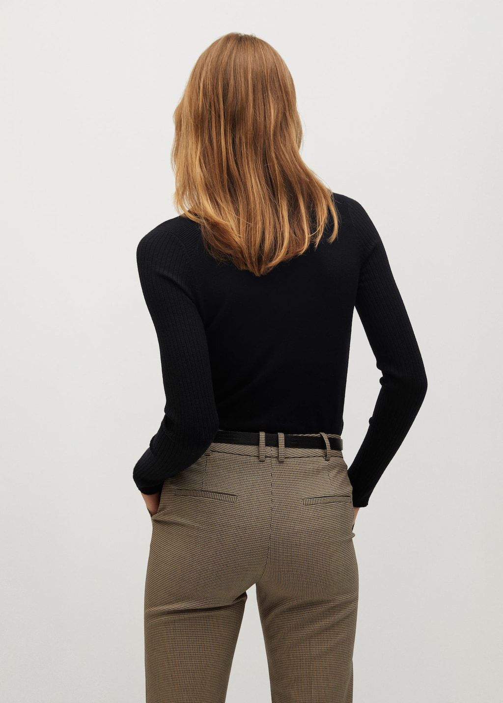 Turtle neck sweater