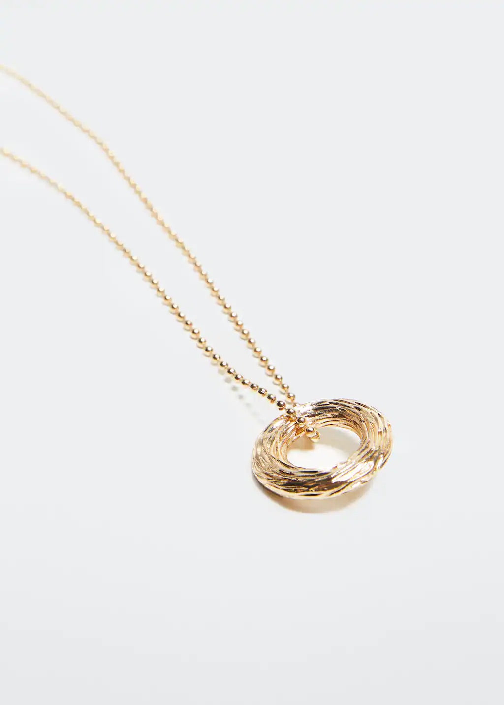 Geometric pendant necklace