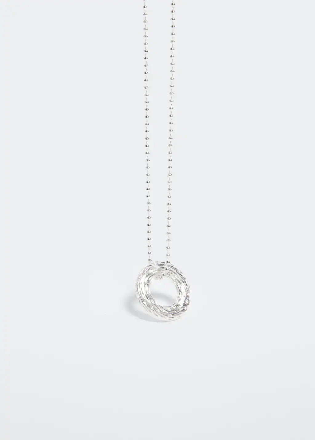 Geometric pendant necklace