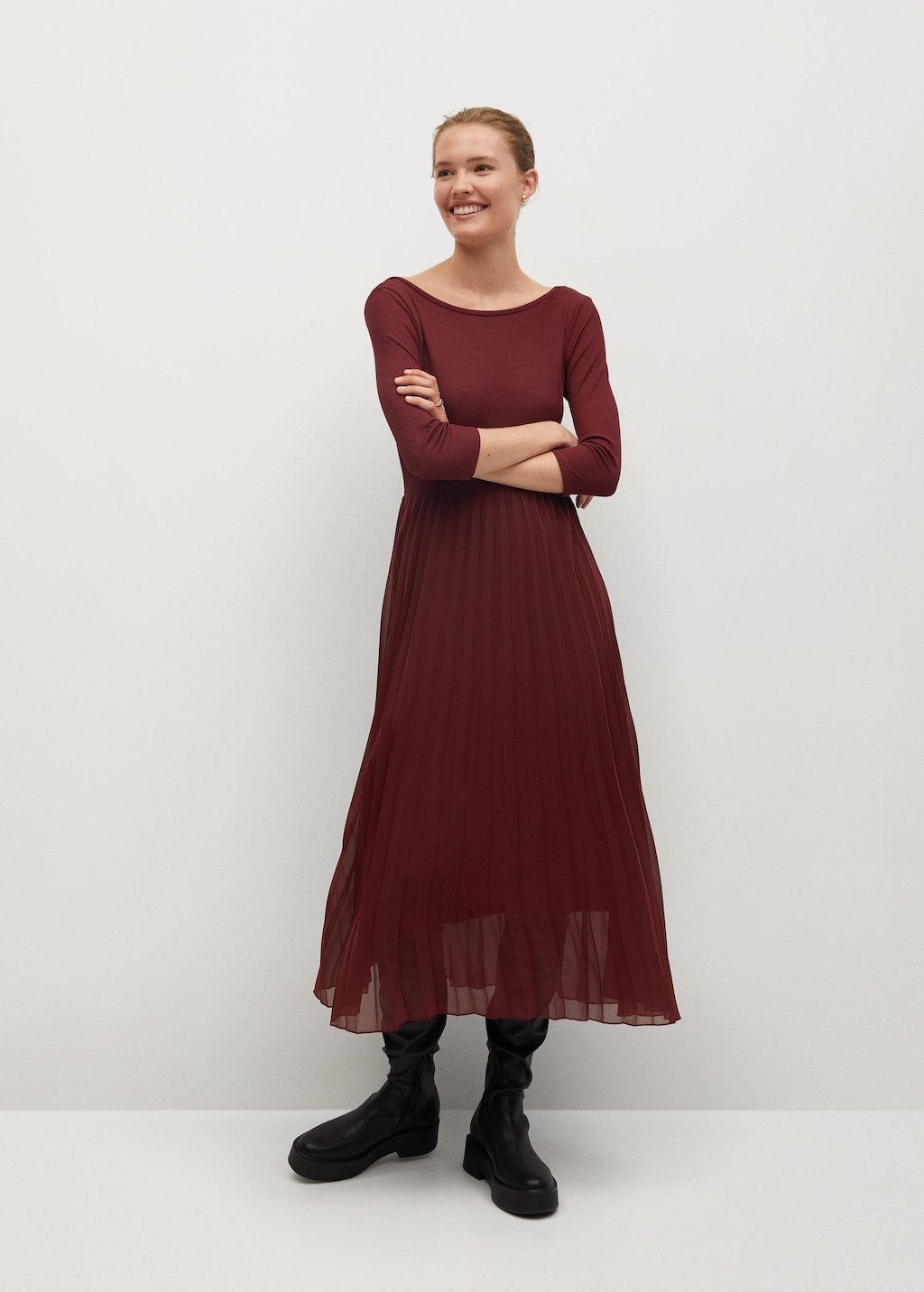Pleated skirt dress