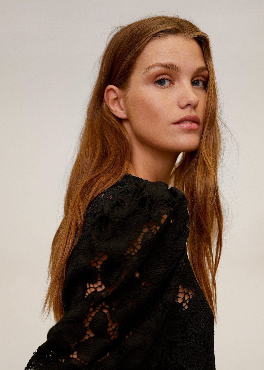 Puffed sleeves lace blouse