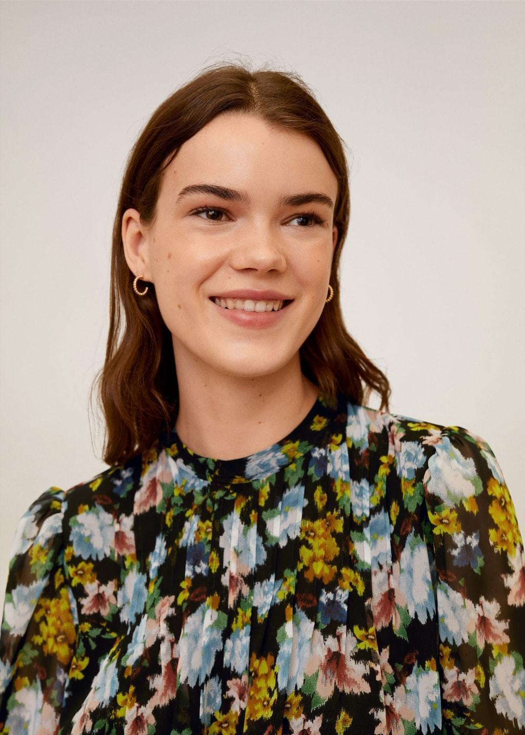 Floral print blouse