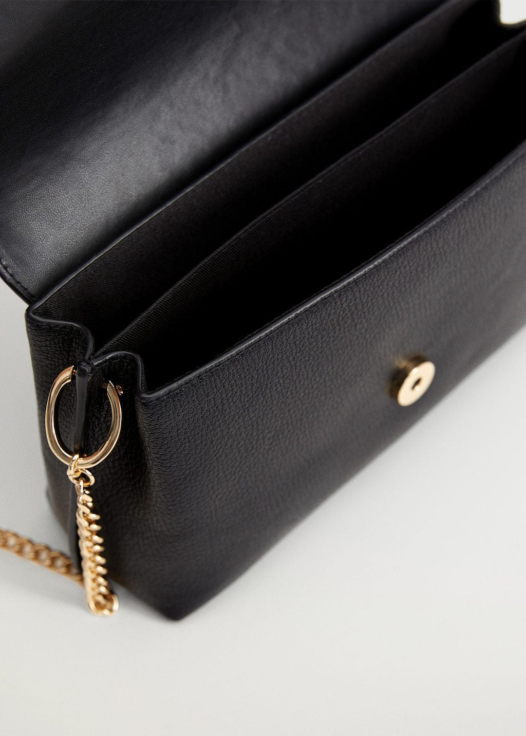 Buckled flap bag
