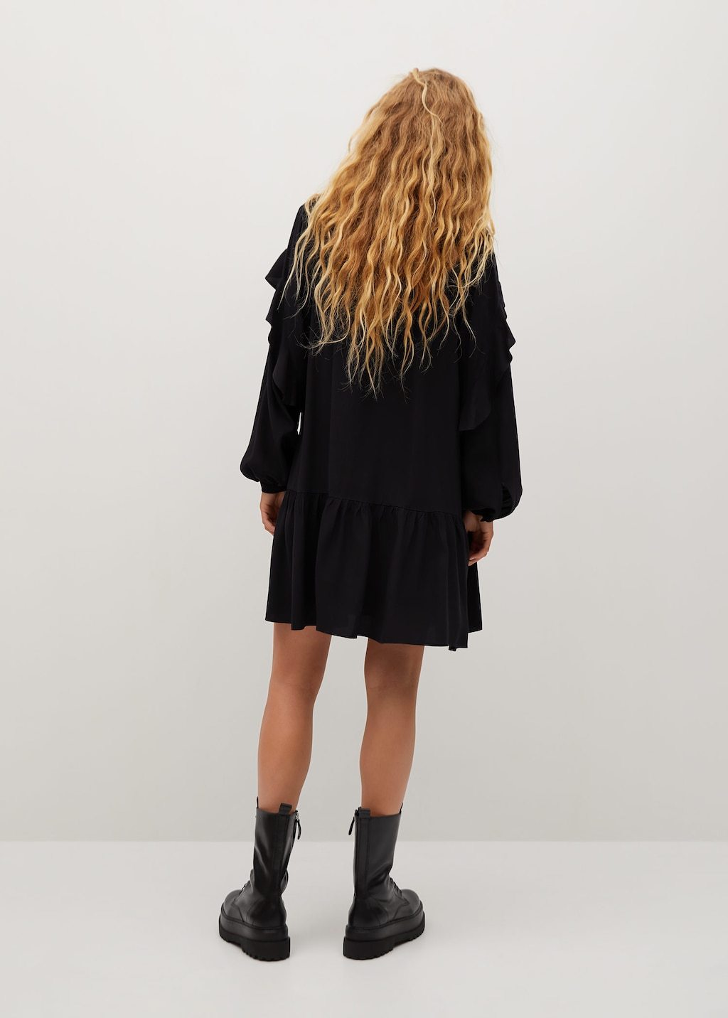 Ruffles flowy dress