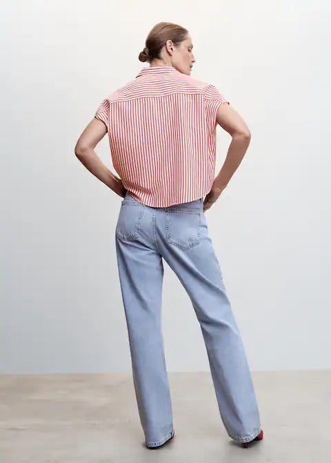 Short sleeve striped shirt