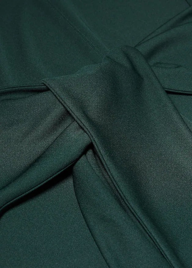 Knotted top