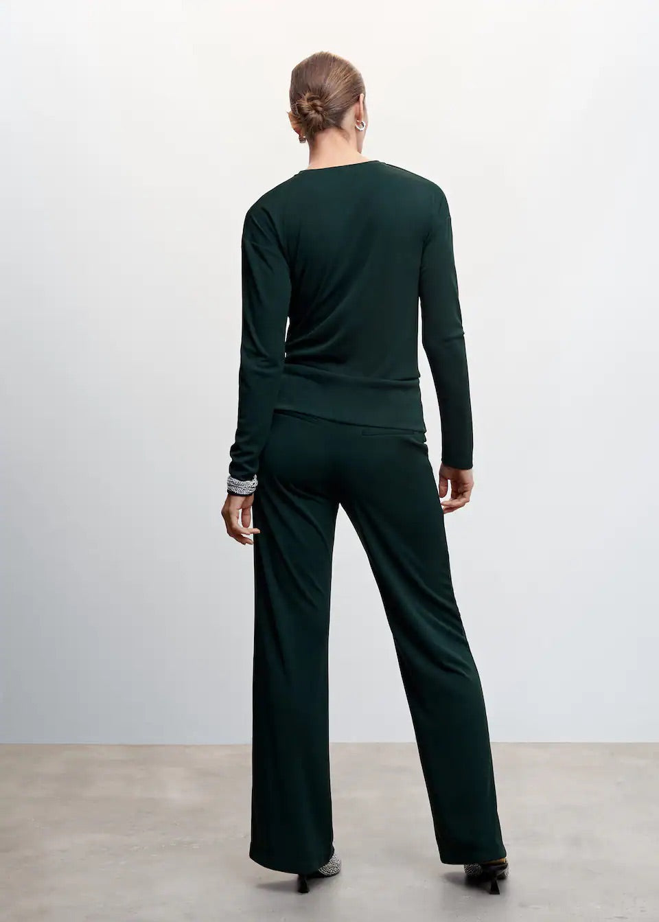 Knotted top