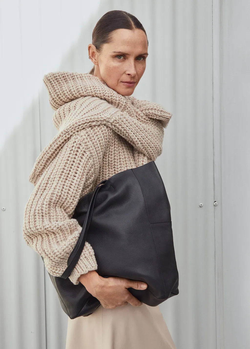 Leather shopper bag