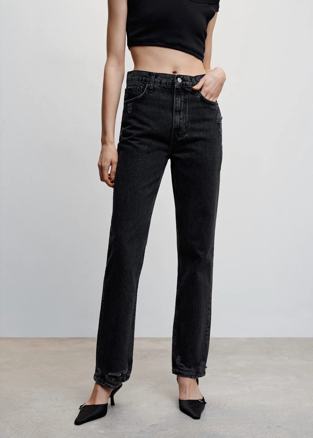 Ripped high rise straight jeans