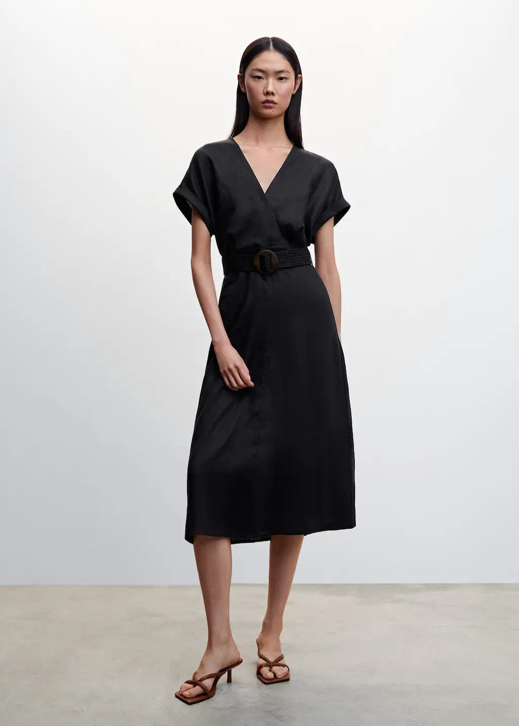 Belt linen dress