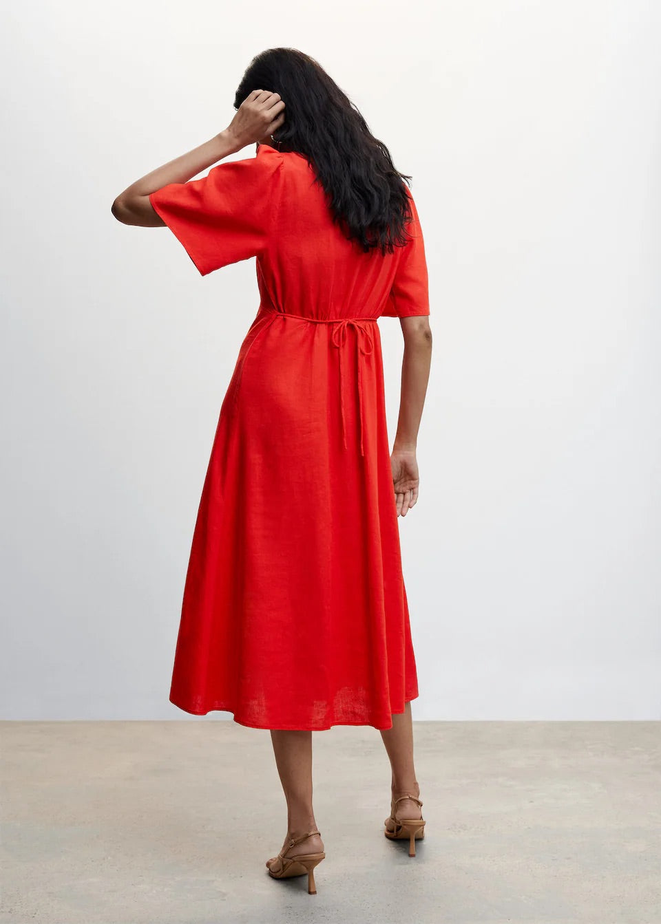 Buttoned linen-blend dress