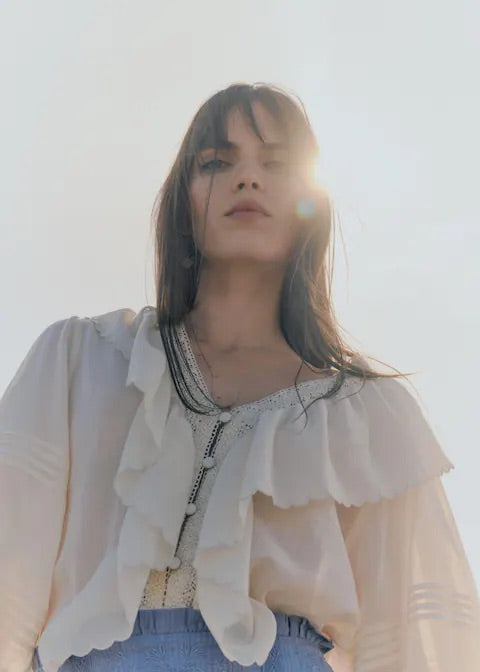 Ruffled puff sleeves blouse