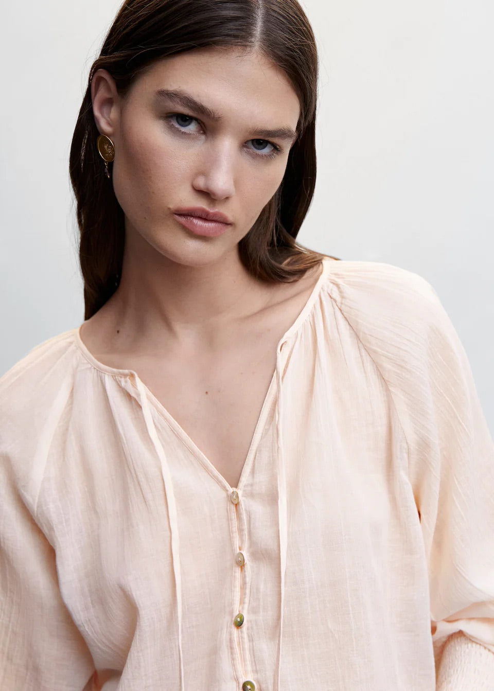 Buttoned textured blouse