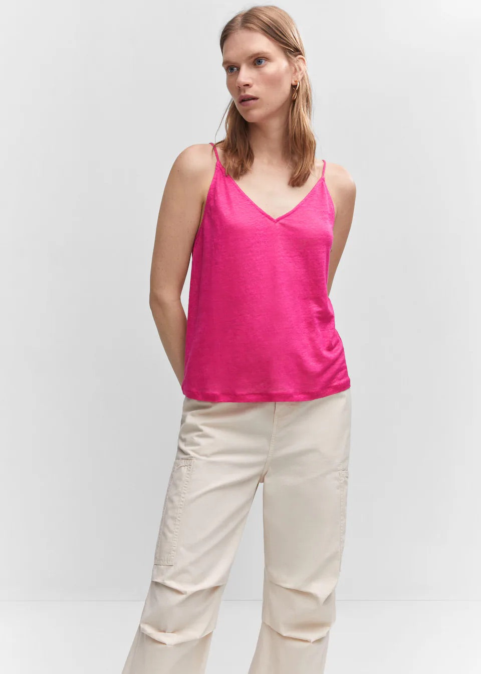 Strap linen top