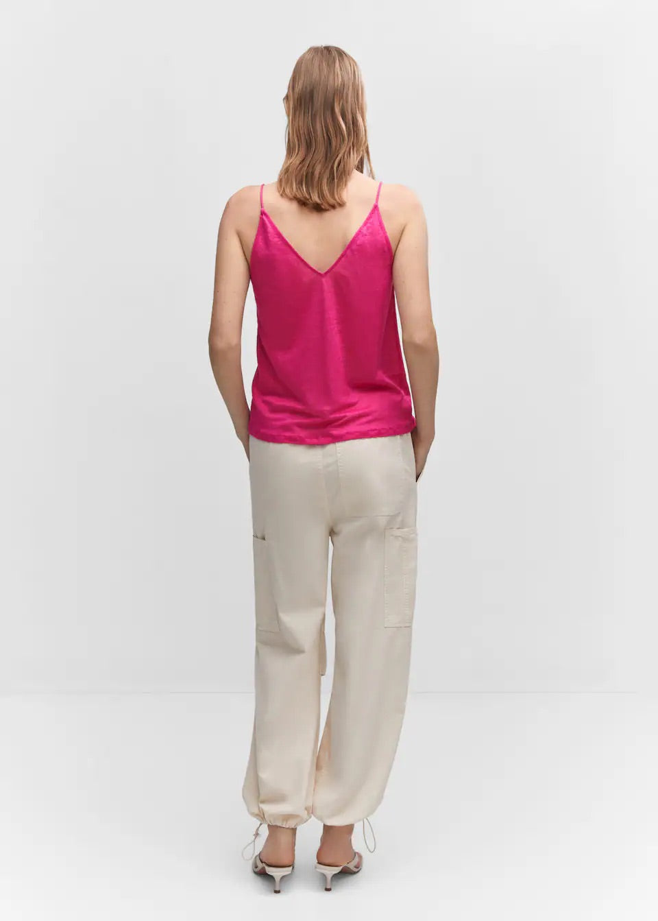 Strap linen top