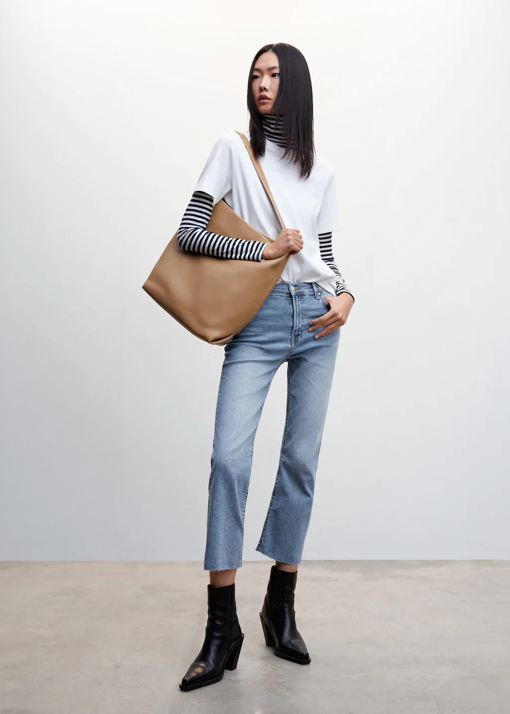 Crop flared jeans