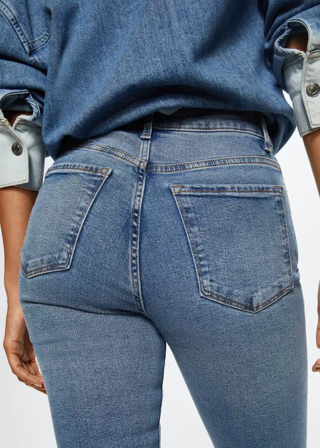 Crop flared jeans
