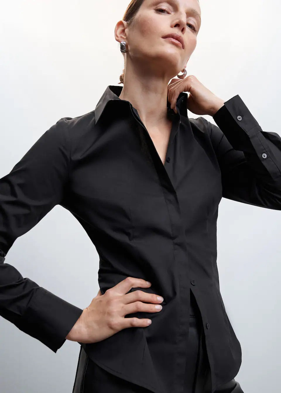 Essential cotton-blend shirt