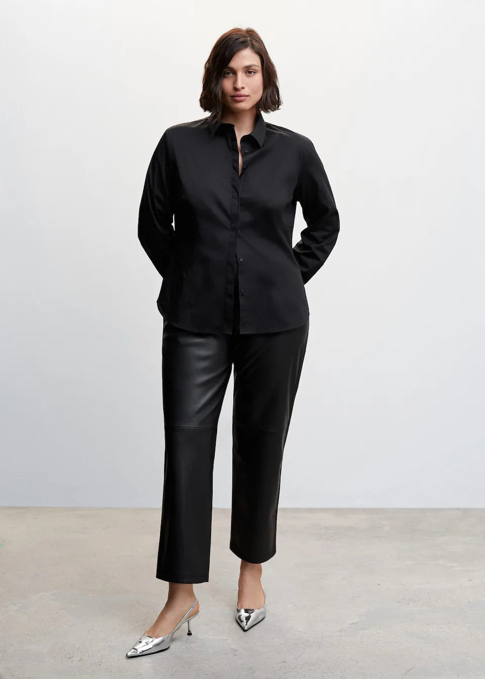 Essential cotton-blend shirt