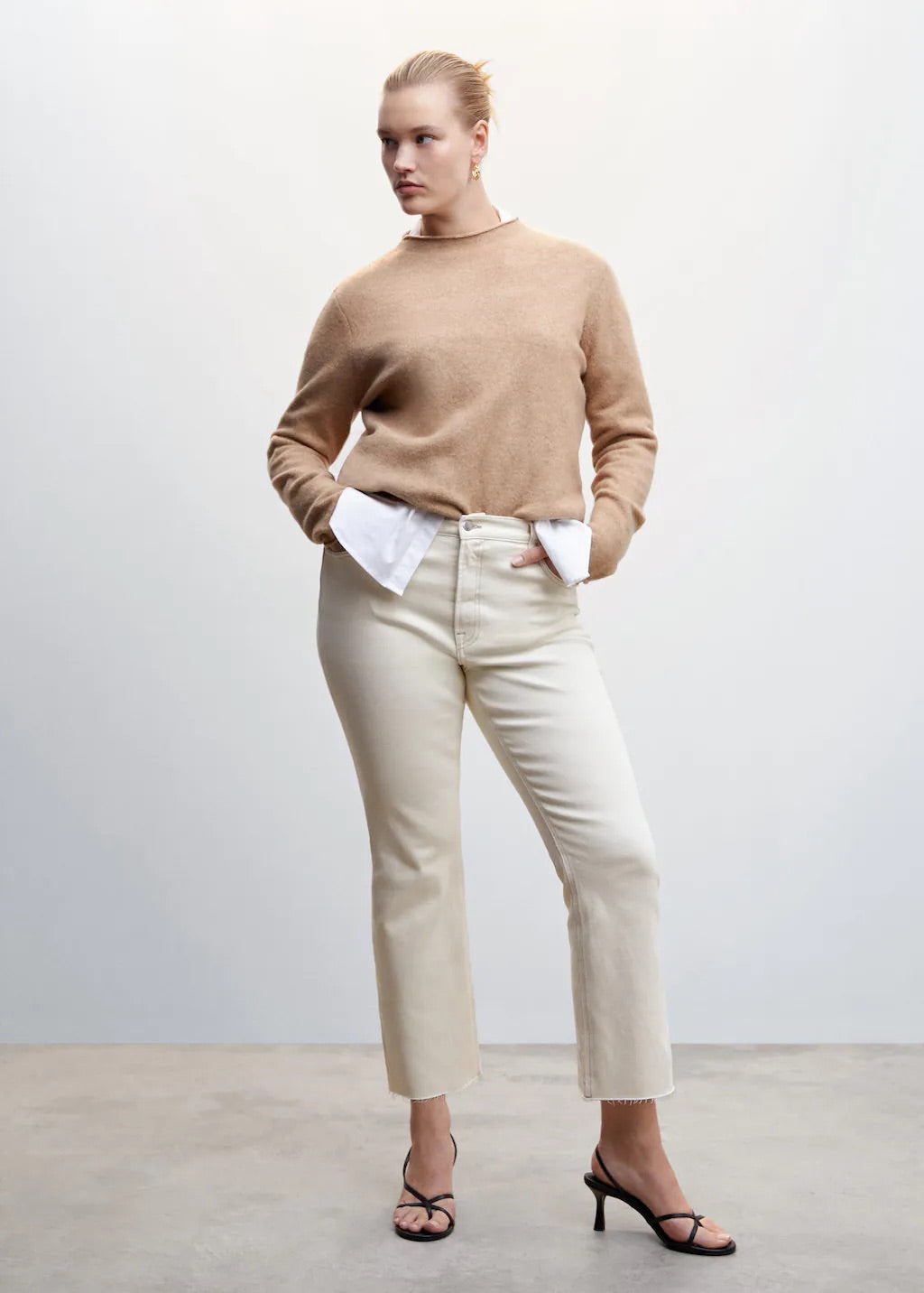 Crop flared jeans