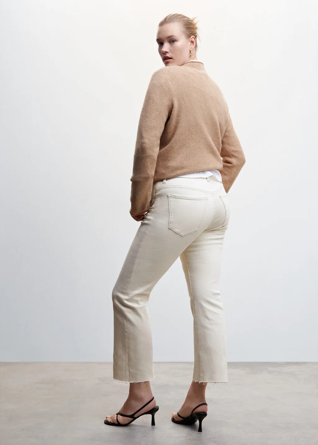 Crop flared jeans