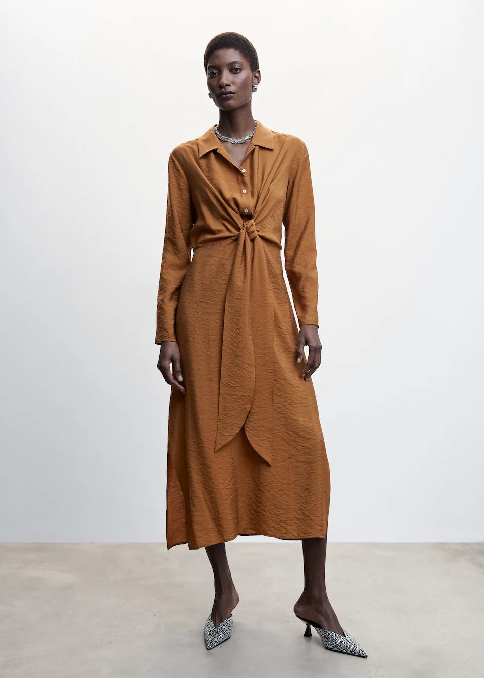 Knot detail shirt dress