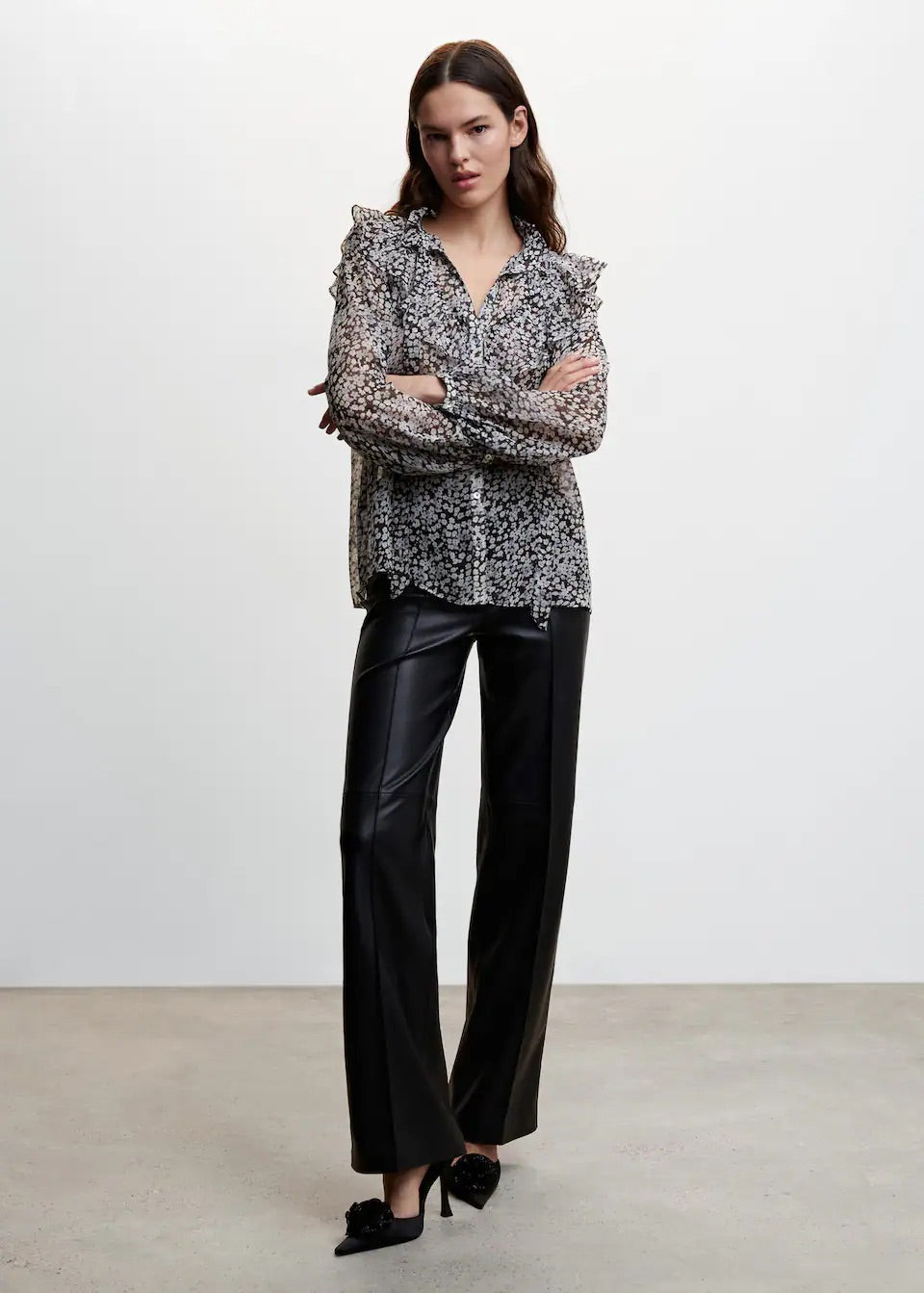 Floral print blouse