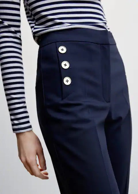 Cropped button trousers