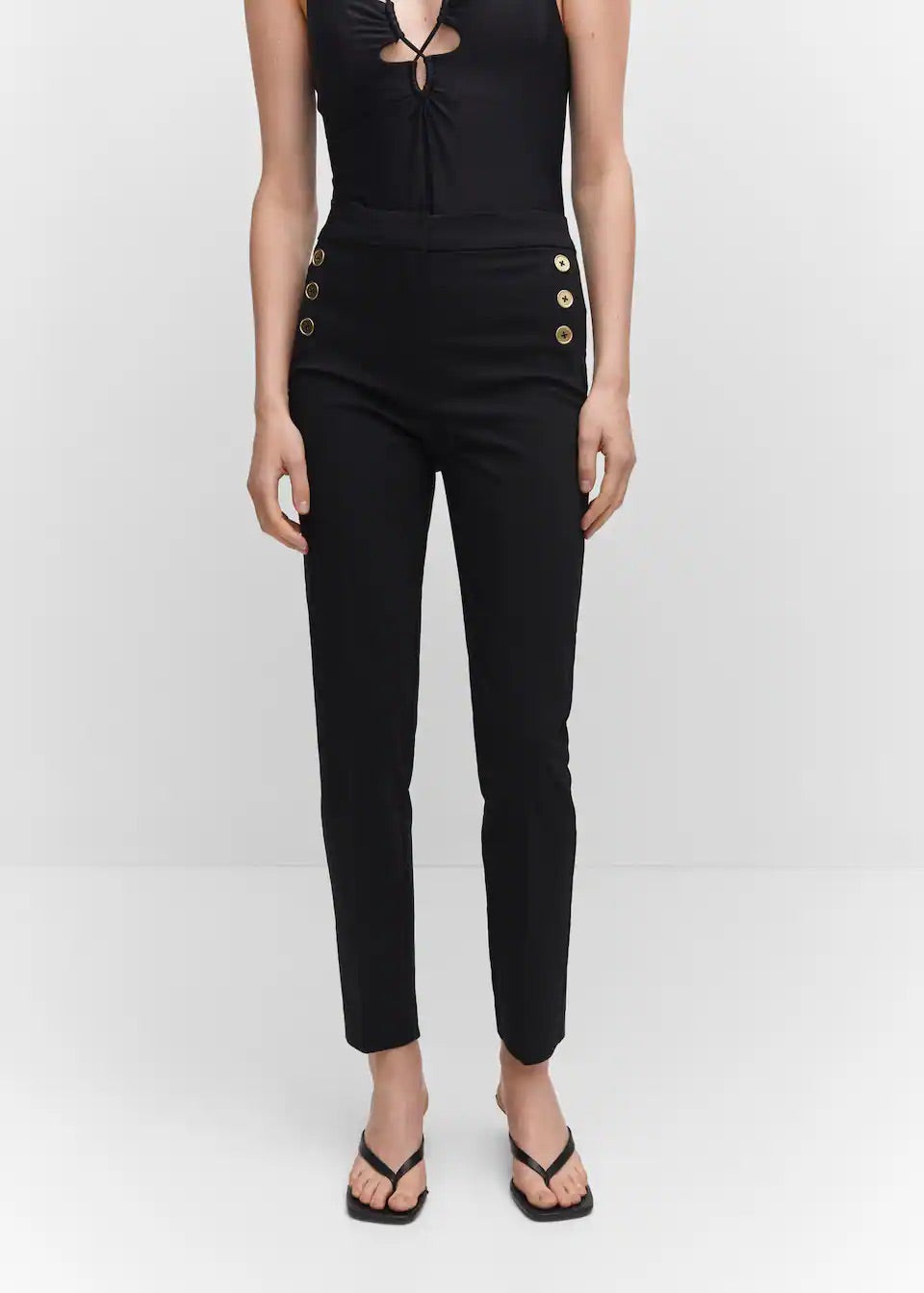 Cropped button trousers