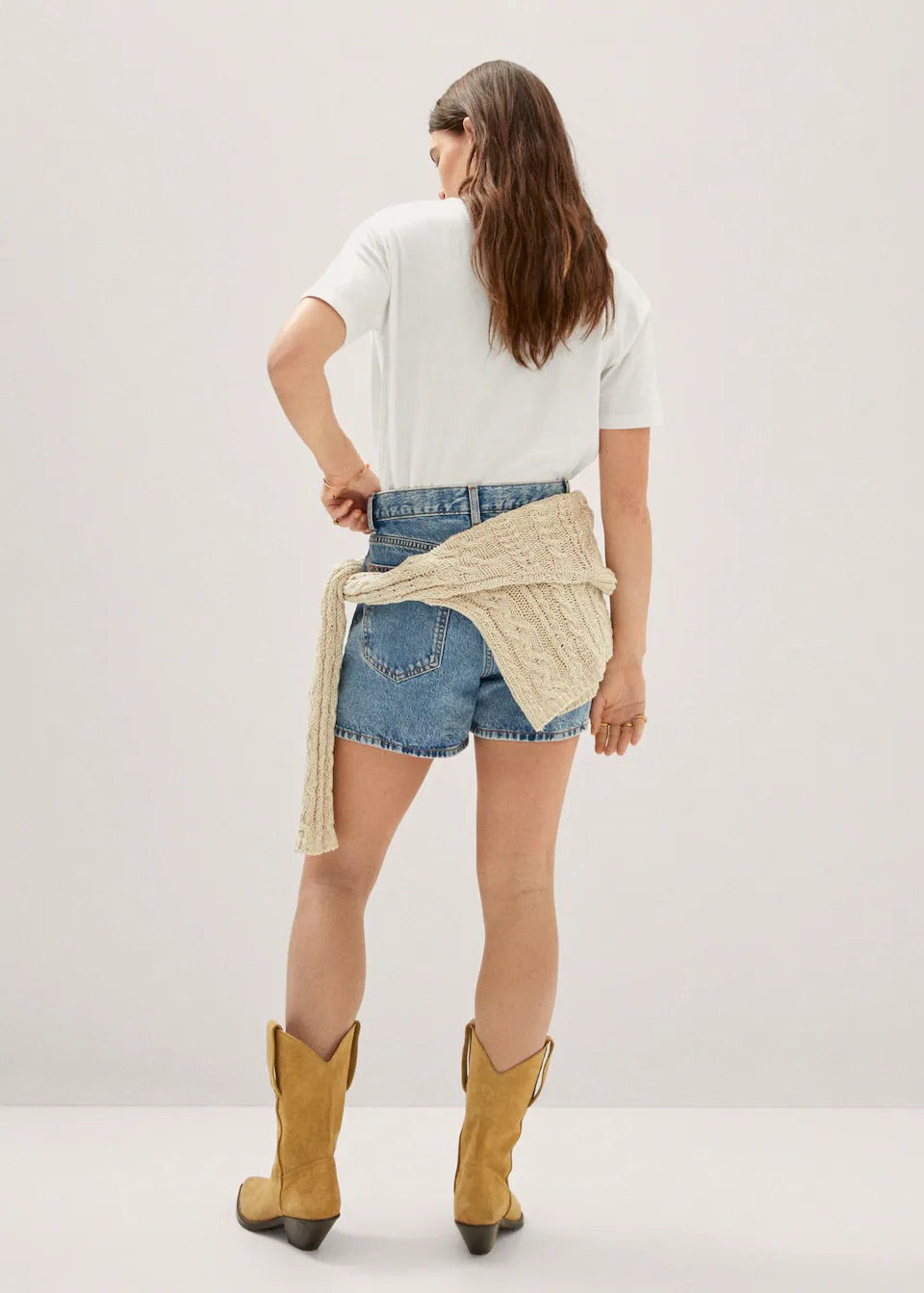Crochet t-shirt with pocket