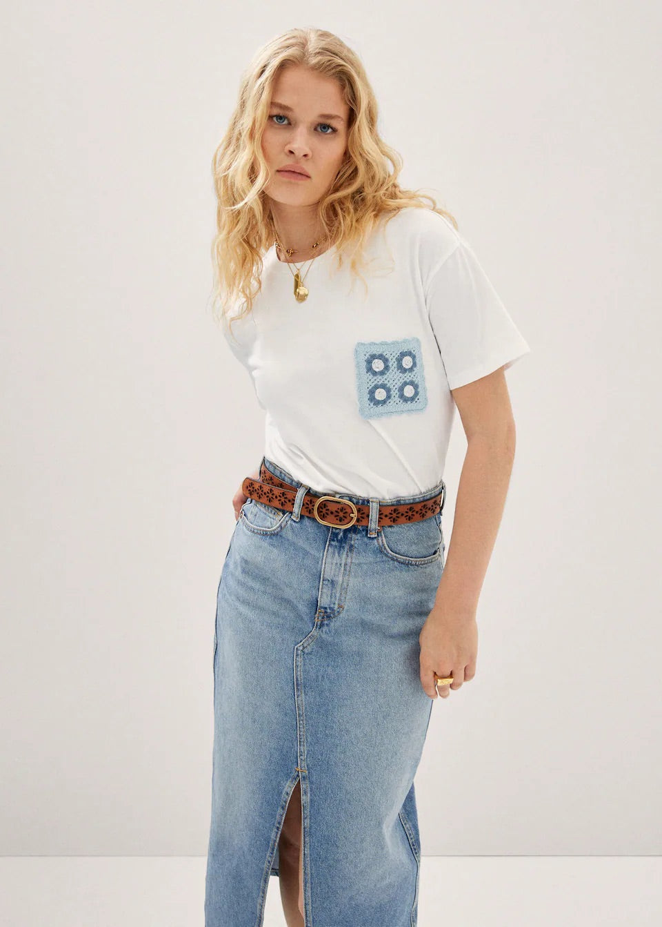 Crochet t-shirt with pocket